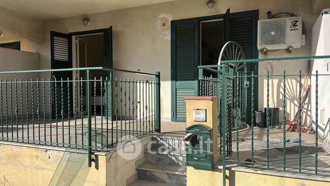 Appartamento in residenziale in Via Stradella Messina 55