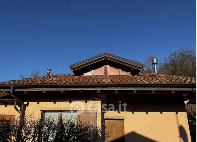 Villetta a schiera in residenziale in Via F. Brugnoni 30 B