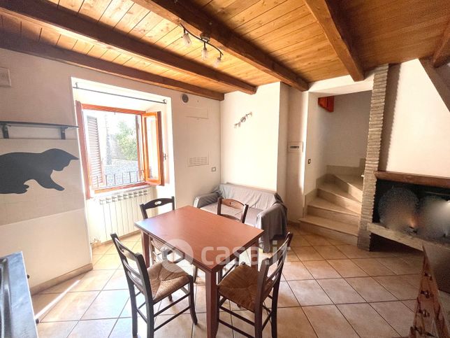 Appartamento in residenziale in Via CADORNA
