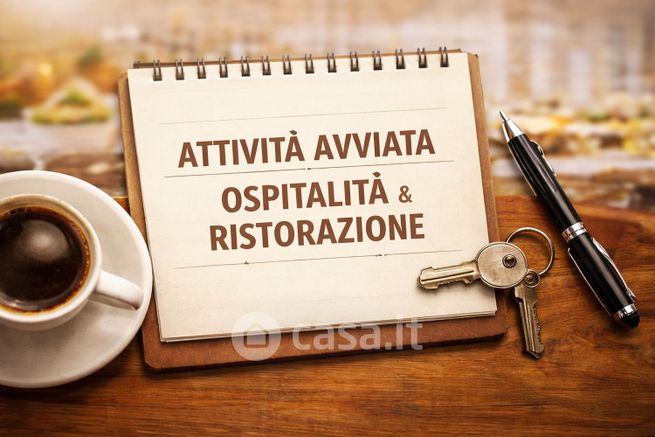 Attivitã /licenza (con o senza mura) in commerciale in 