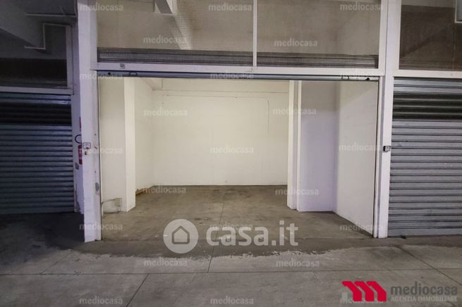 Garage/posto auto in residenziale in Corso Europa