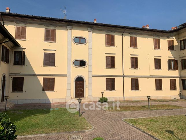 Appartamento in residenziale in Via Cà de Bosio