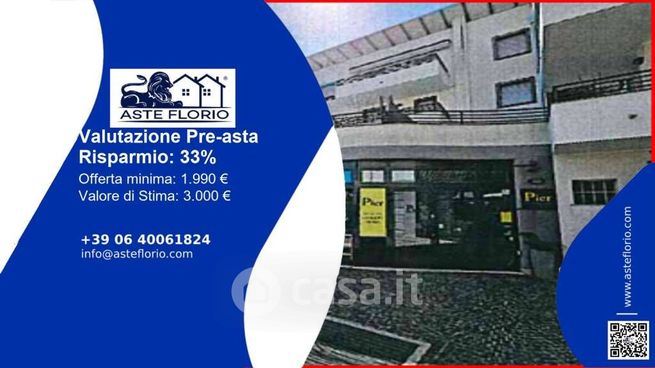 Box/posto auto in residenziale in Via Udine