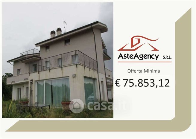 Appartamento in residenziale in Strada Cretarola 800