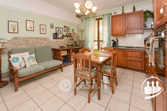 Appartamento in residenziale in Via San Martino 20