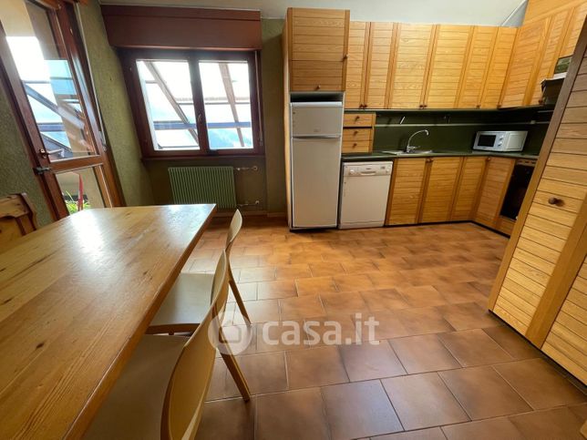 Appartamento in residenziale in Via dei Paho 14