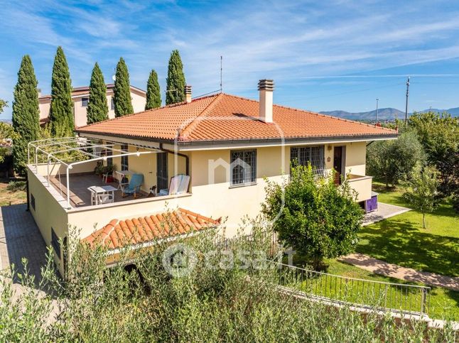 Villa in residenziale in Via del Fosso di Valpignola 169