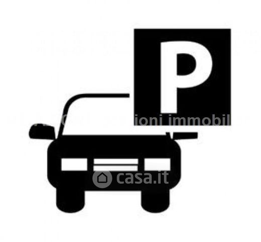 Box/posto auto in residenziale in 