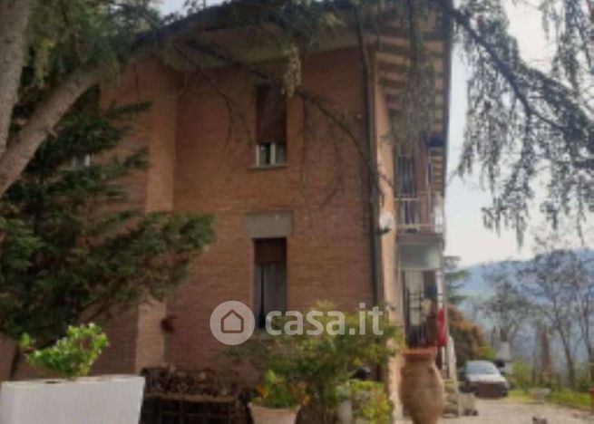 Appartamento in residenziale in Via Fratelli dall'Olio 23