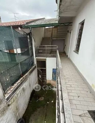 Casa bi/trifamiliare in residenziale in Via Novara 4