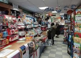 Attivitã /licenza (con o senza mura) in commerciale in Corso Argentina
