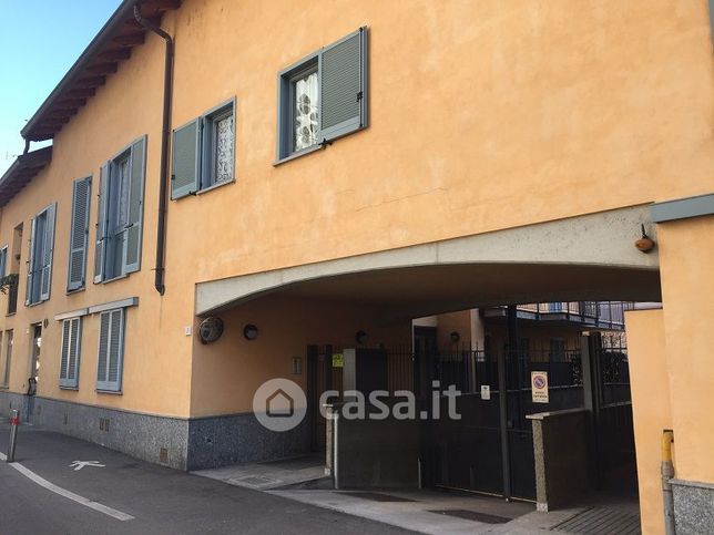 Appartamento in residenziale in Via cesare cantù 9