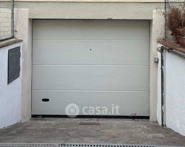 Box/posto auto in residenziale in 