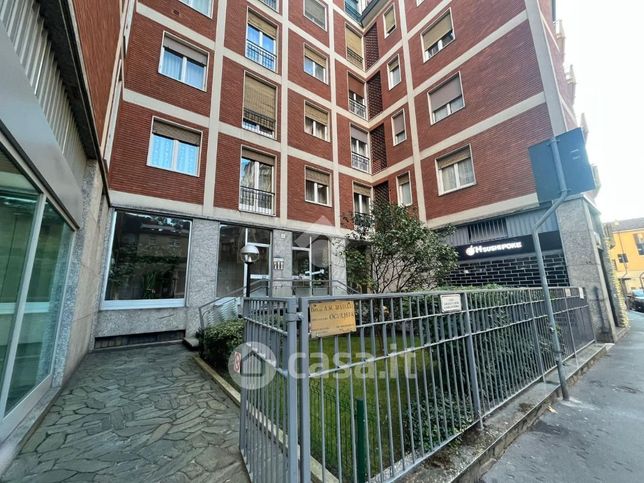 Ufficio in commerciale in Via Giovanni Pascoli 10