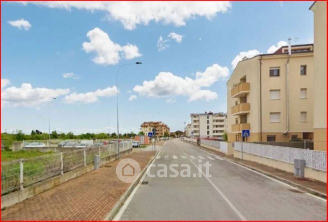 Terreno edificabile in residenziale in Via Benigno Zaccagnini