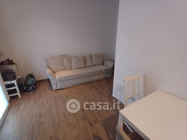 Appartamento in residenziale in Via Enrico Cialdini 111