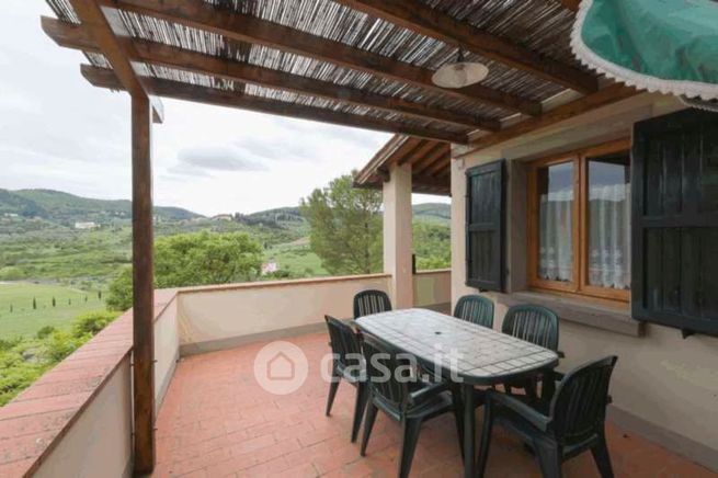 Rustico/casale in residenziale in Troghi