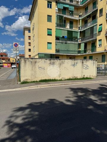 Garage/posto auto in residenziale in Viuzzo del Padule 1