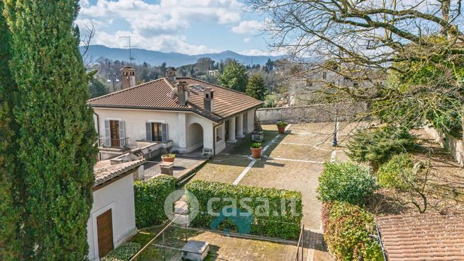 Villa in residenziale in Viale Ungheria