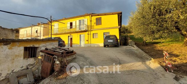 Casa indipendente in residenziale in Strada Provinciale San Vito - Apice