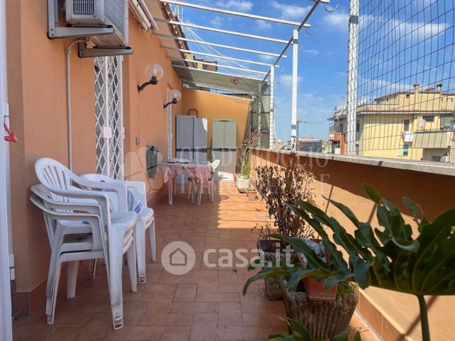 Attico/mansarda in residenziale in Via Capitan Ottobono 36