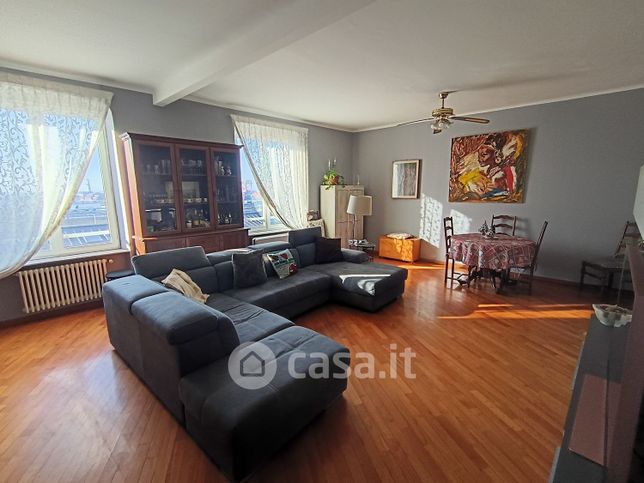 Appartamento in residenziale in Via Sampierdarena 77