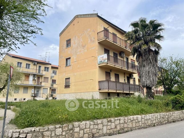 Appartamento in residenziale in Viale Antonio Cardarelli 2