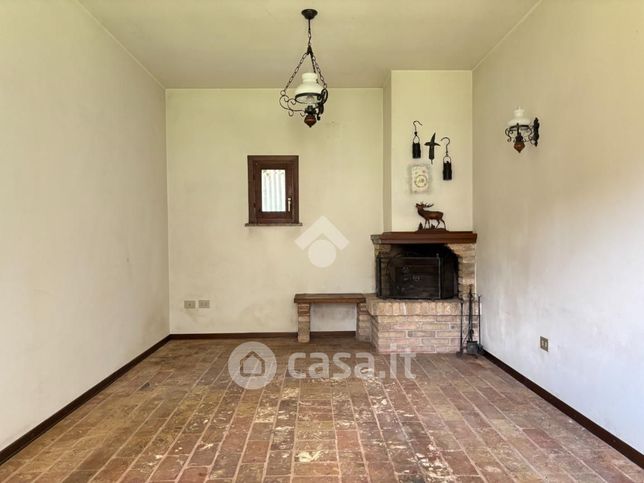 Casa indipendente in residenziale in Via del Molino 15