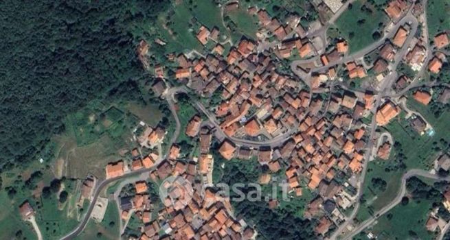 Terreno agricolo in commerciale in Via Provinciale
