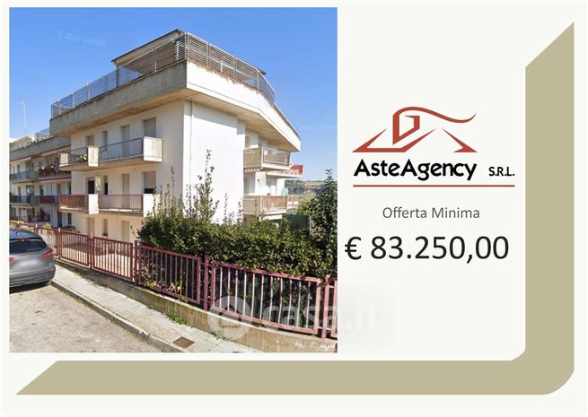 Appartamento in residenziale in Via Tirreno 3