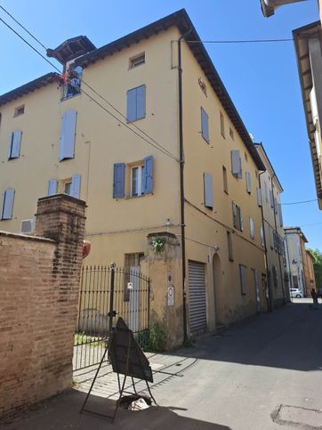 Appartamento in residenziale in Via Trabucchi 16