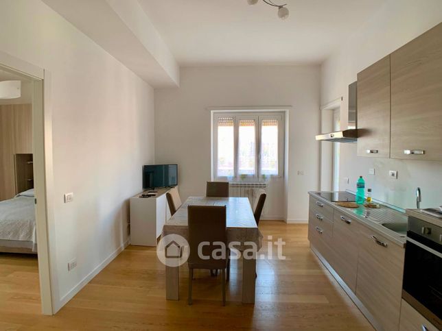 Appartamento in residenziale in Via Laurentina 673