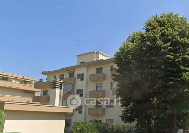 Appartamento in residenziale in Corso Genova 60