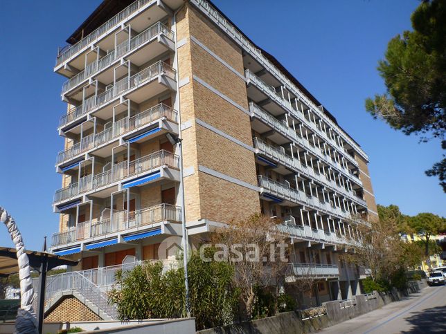 Appartamento in residenziale in Via Croce del Sud 23