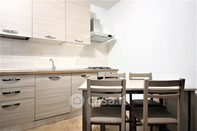 Appartamento in residenziale in Via Sauze 3