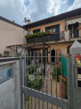 Appartamento in residenziale in Via Enrico Tazzoli 7