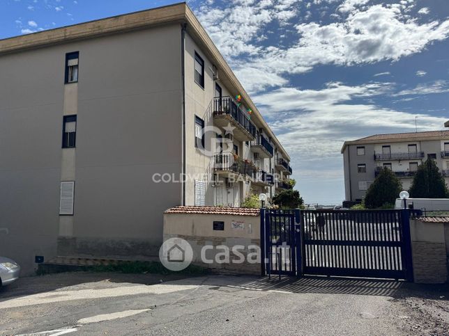 Appartamento in residenziale in Viale San Teodoro 25