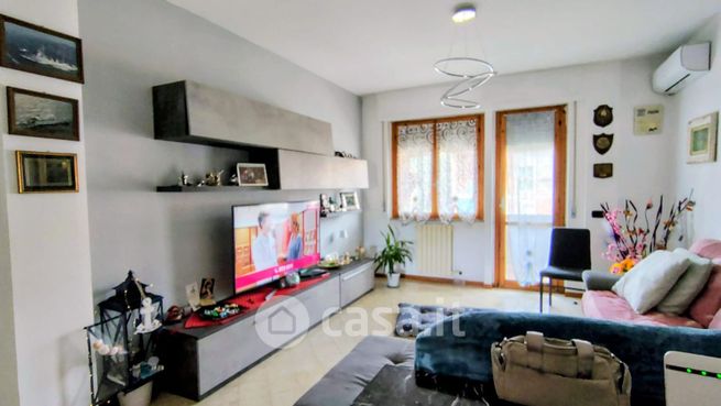 Appartamento in residenziale in Via Bonascola 40