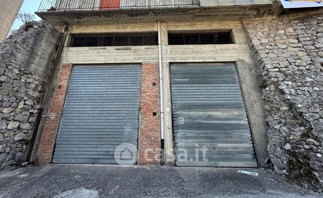 Garage/posto auto in residenziale in Via Cavour