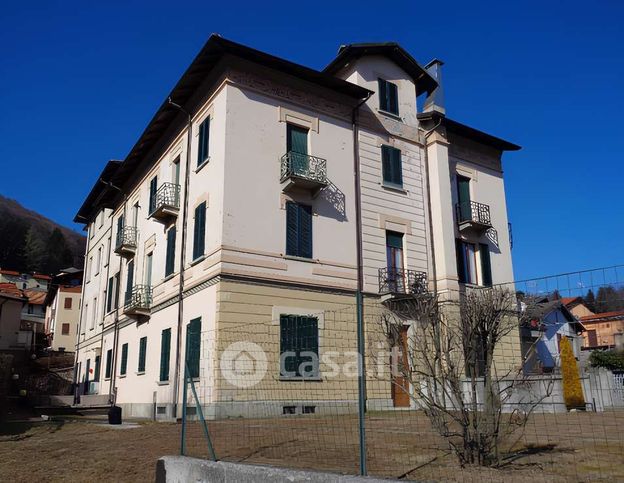 Appartamento in residenziale in Via Casari 2