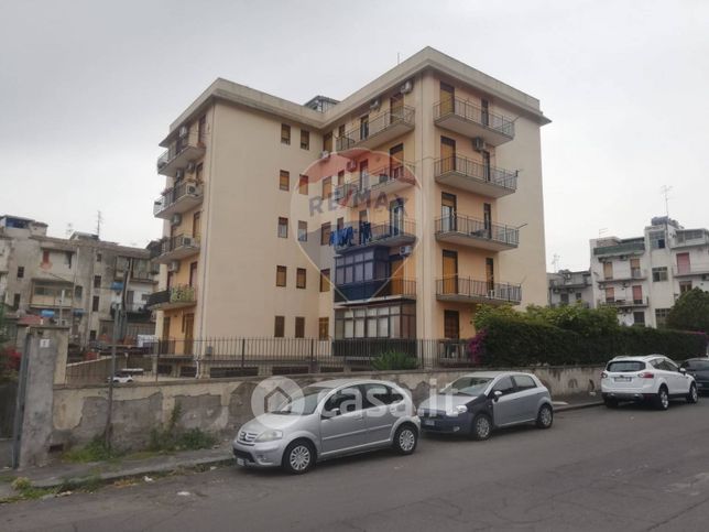 Appartamento in residenziale in Via Masaniello 3