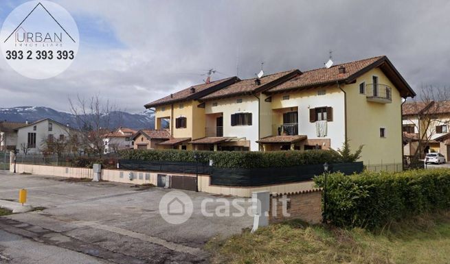 Villetta a schiera in residenziale in Via L'Aquila-Sassa