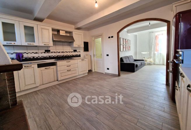 Casa indipendente in residenziale in Traversa III Via di San Donato