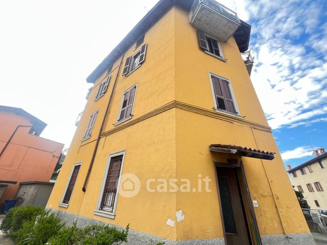 Appartamento in residenziale in Via per Curnasco