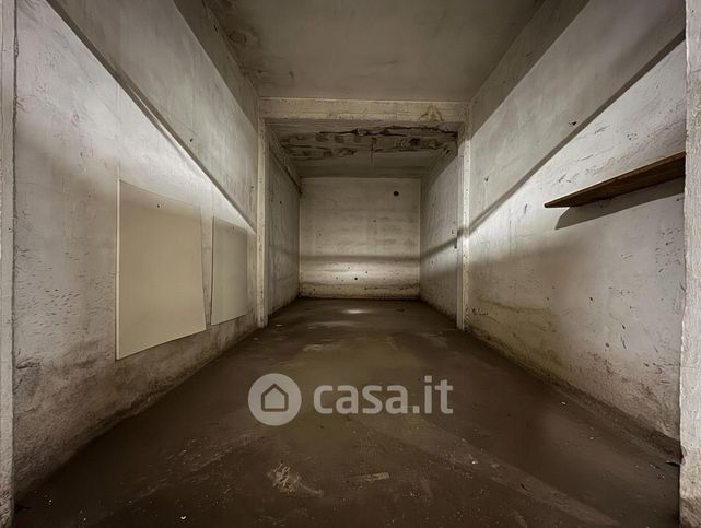 Box/posto auto in residenziale in Via Giovanni Bolognesi
