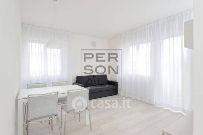 Appartamento in residenziale in Via don Leone Serafini