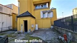 Ufficio in commerciale in Via Puglia 14