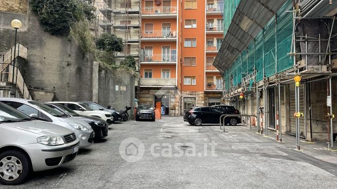 Garage/posto auto in residenziale in Via Bologna