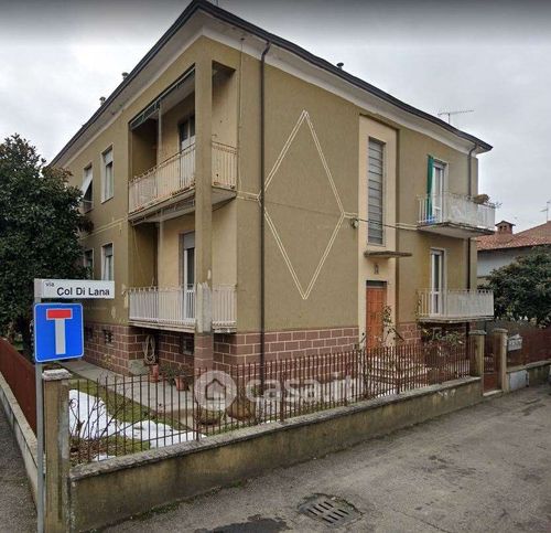 Appartamento in residenziale in Via Col di Lana 6