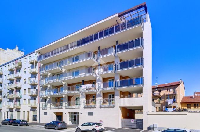 Appartamento in residenziale in Via Chambéry 32